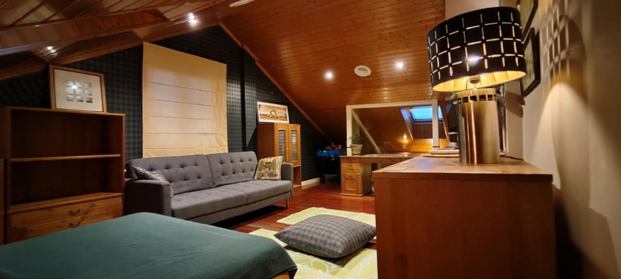 Hhc - Holidays House Compostela Saint-Jacques-de-Compostelle Extérieur photo