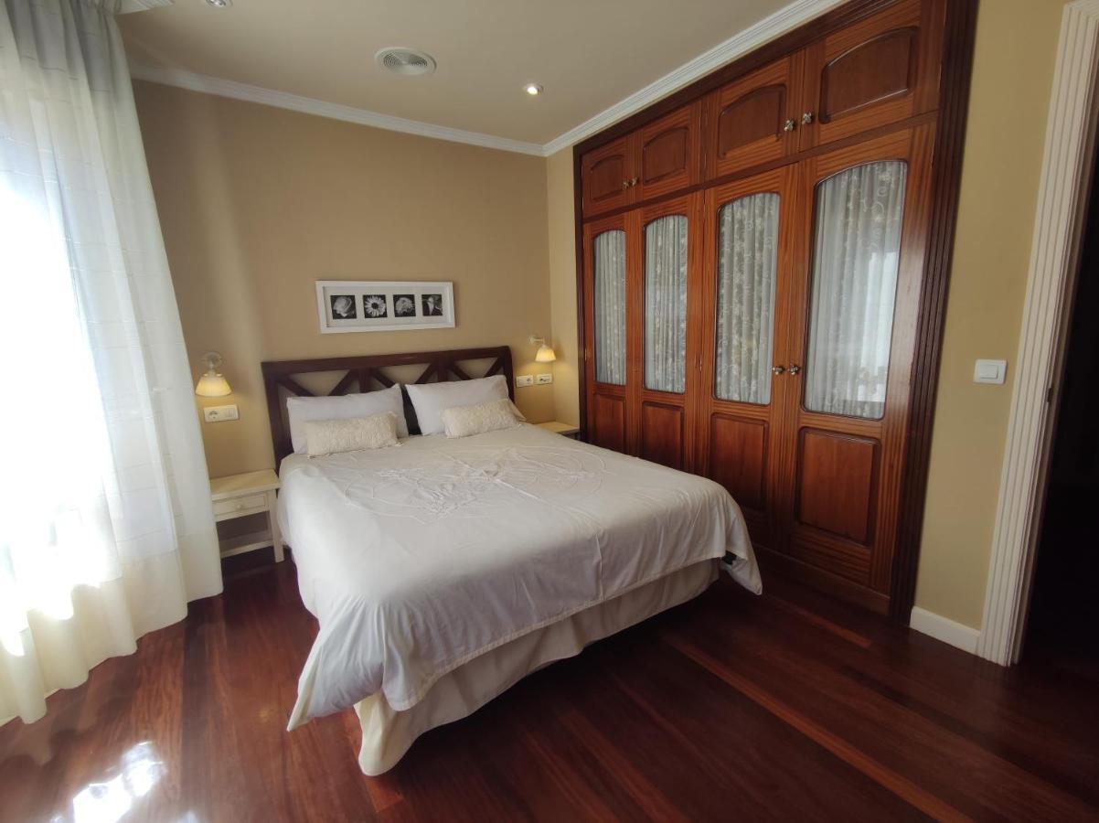 Hhc - Holidays House Compostela Saint-Jacques-de-Compostelle Extérieur photo